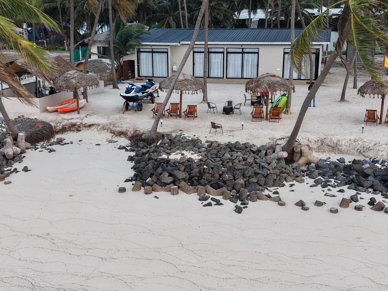 LAKSHA BAY BEACH RESORT