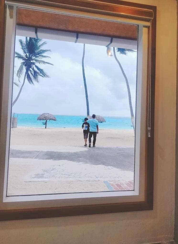 SAND CASTLE gallery 3