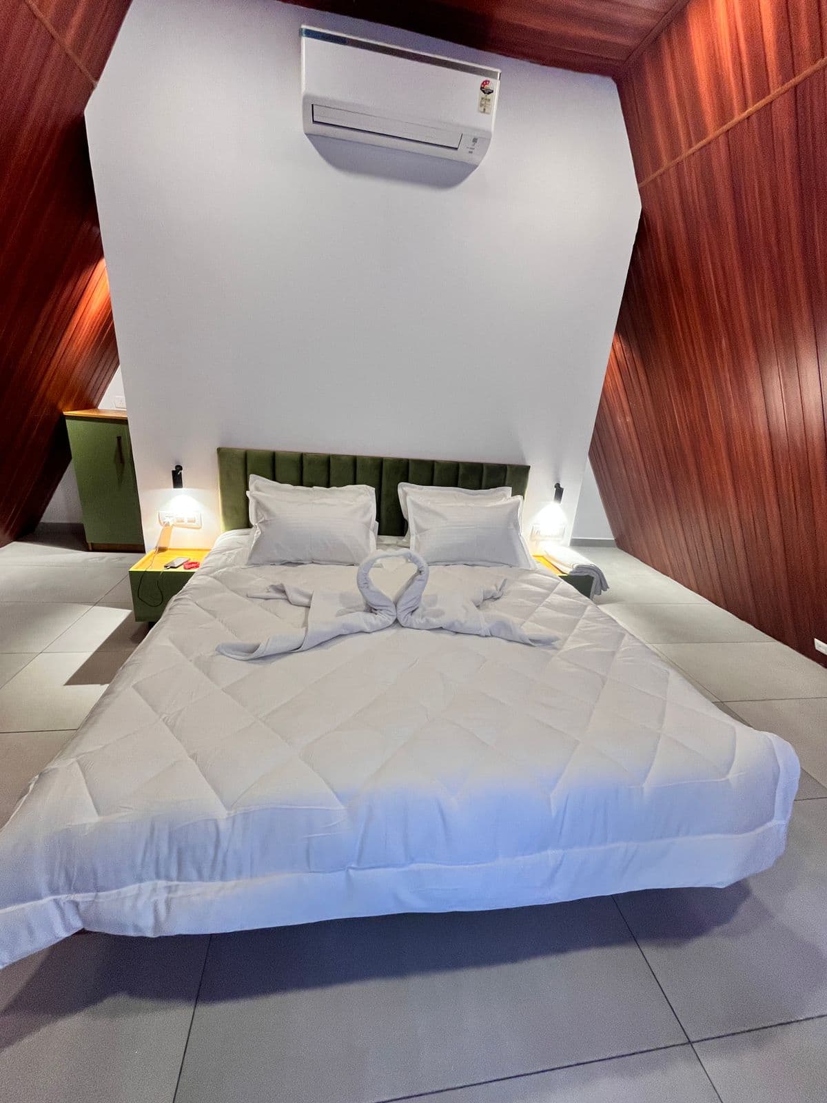 SAND BANK RESORT gallery 8