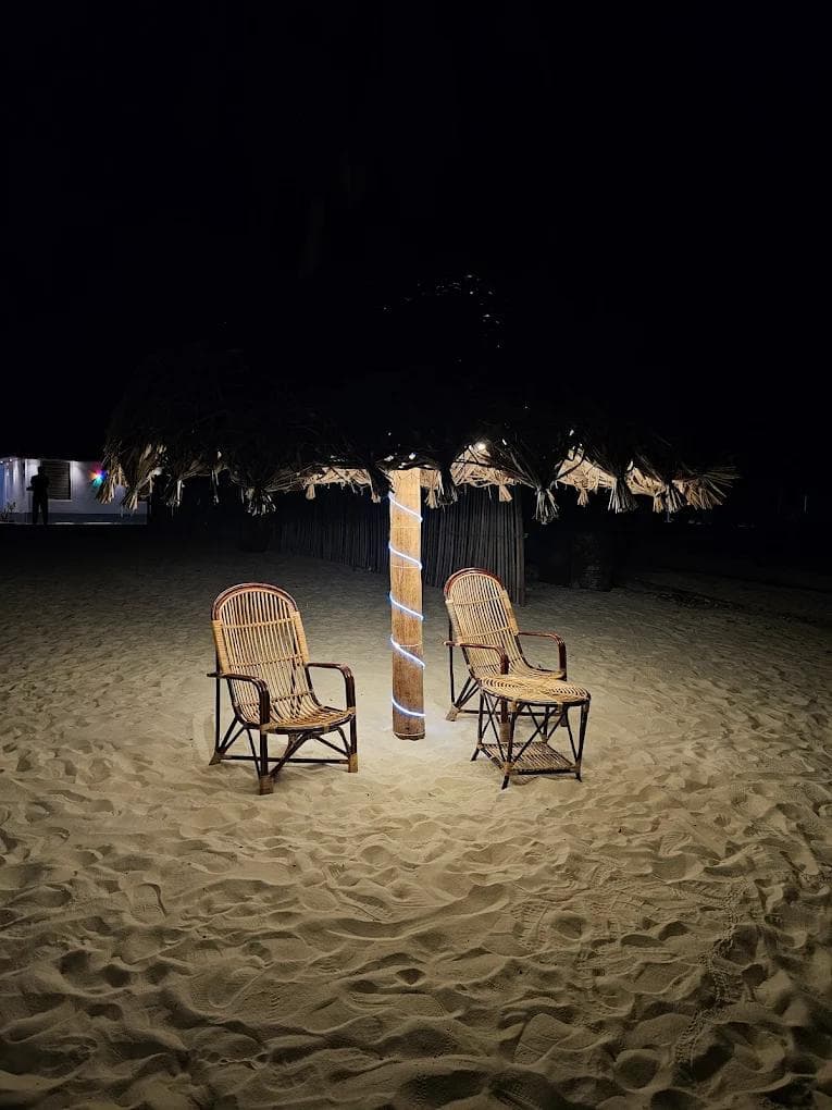 SAND CASTLE gallery 7