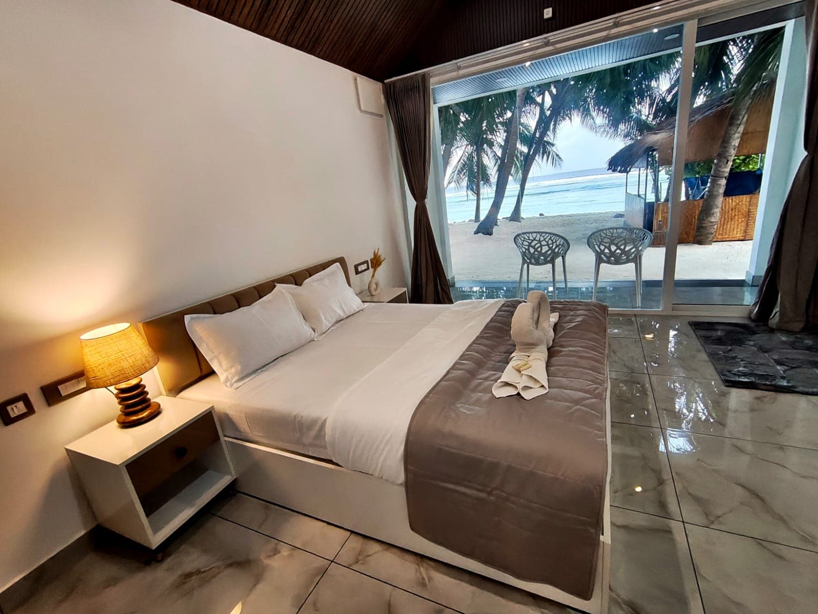 LAGOON ATOLLS gallery 1