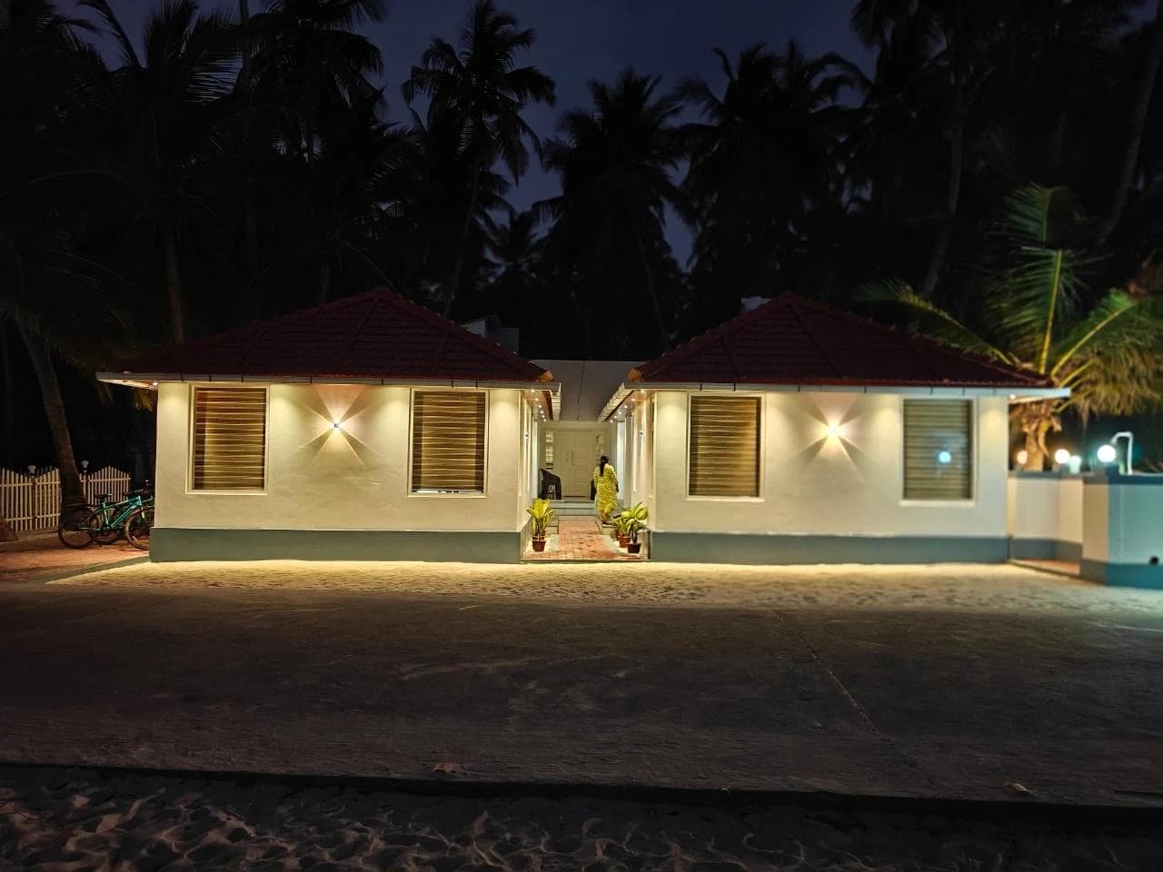 SAND CASTLE gallery 5