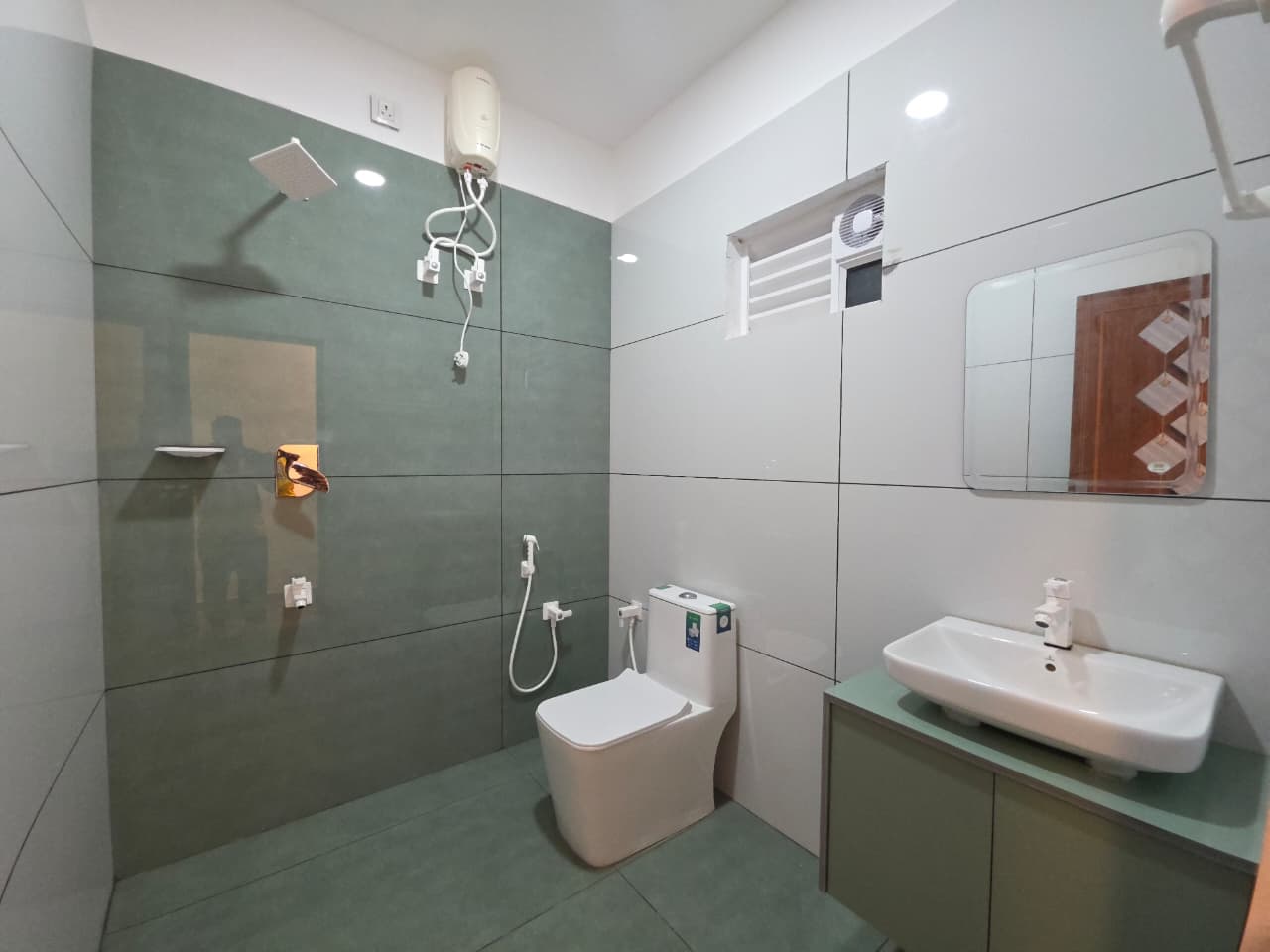 SUN BREEZE BEACH RESORT gallery 6