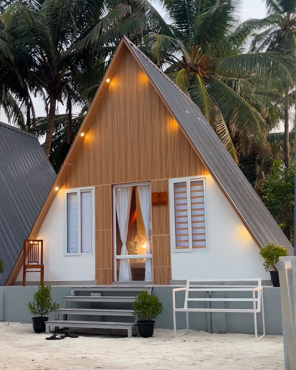 SAND BANK RESORT gallery 1