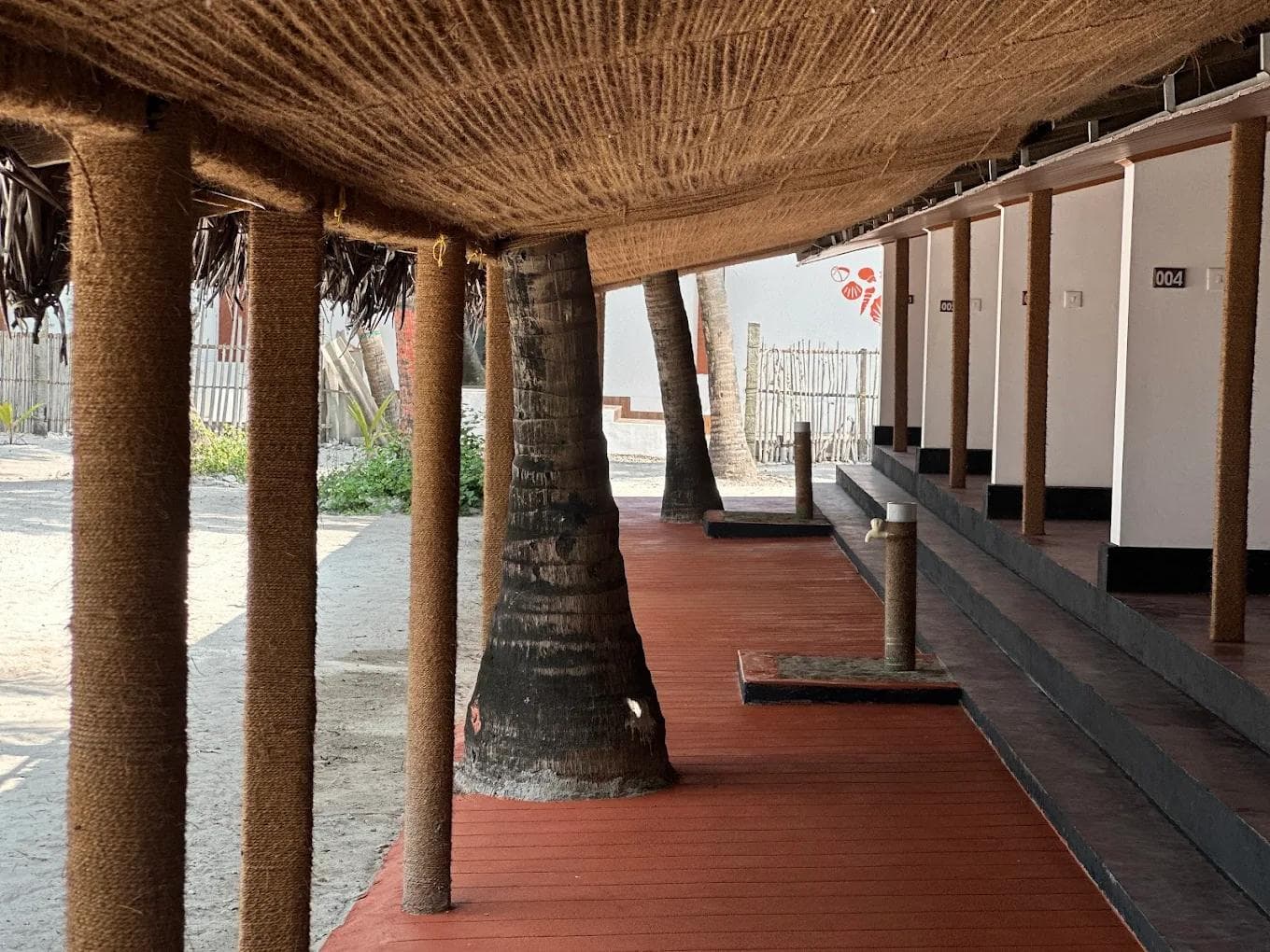 SEA SHELLS BEACH RESORT gallery 2