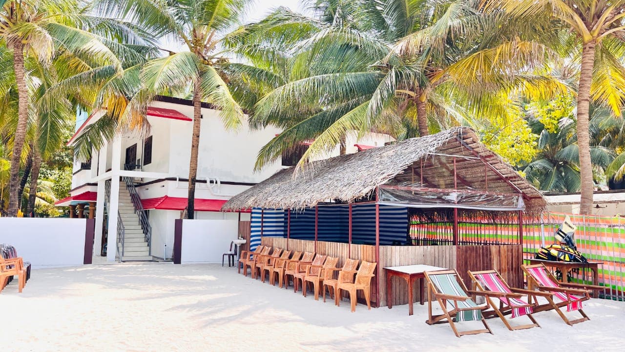 ISLAND DREAM PARADISE HUT gallery 3