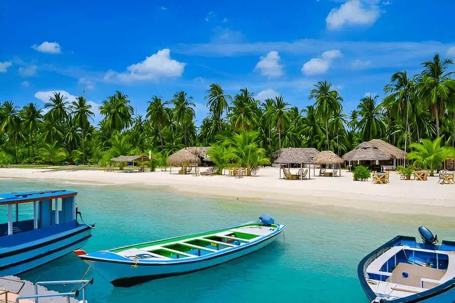 Best Time to Visit Lakshadweep: Weather, Seasons, and Tips